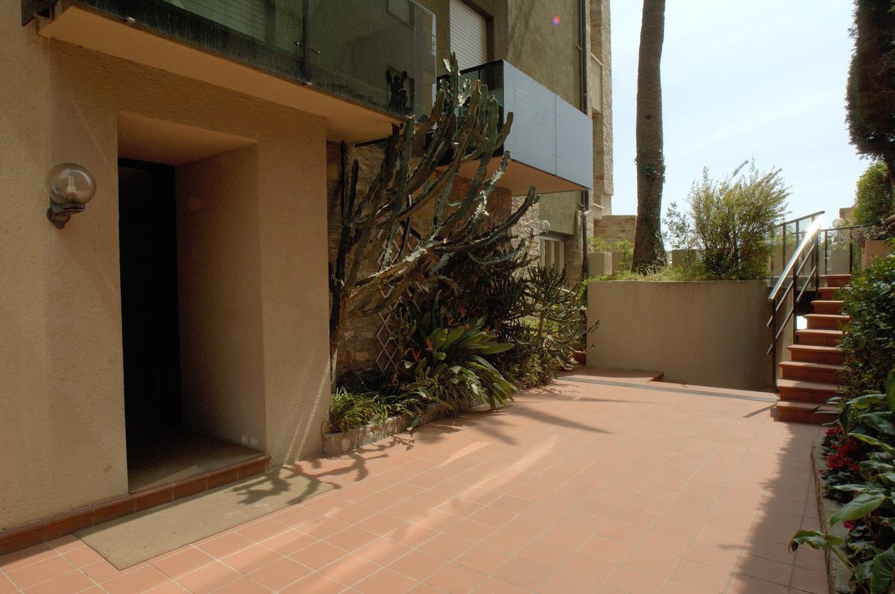 Residence Sole Mare Alaxi Hotels Alassio Exterior foto